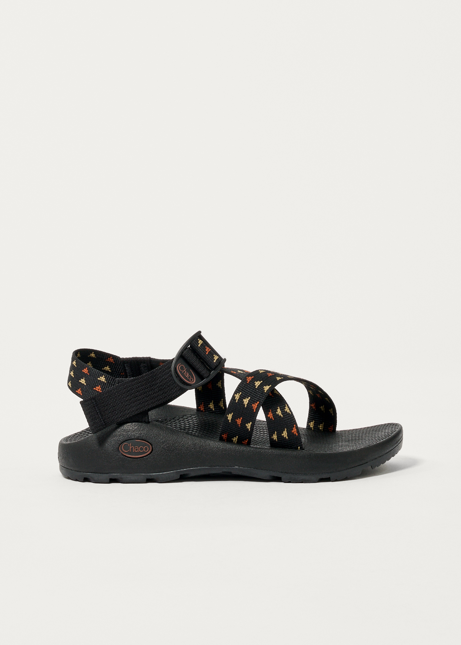 【Chaco】Ms Z1 Classic Chacos J105414BLACKM05.0: Women's Z1 Classic - Black 05.0M
