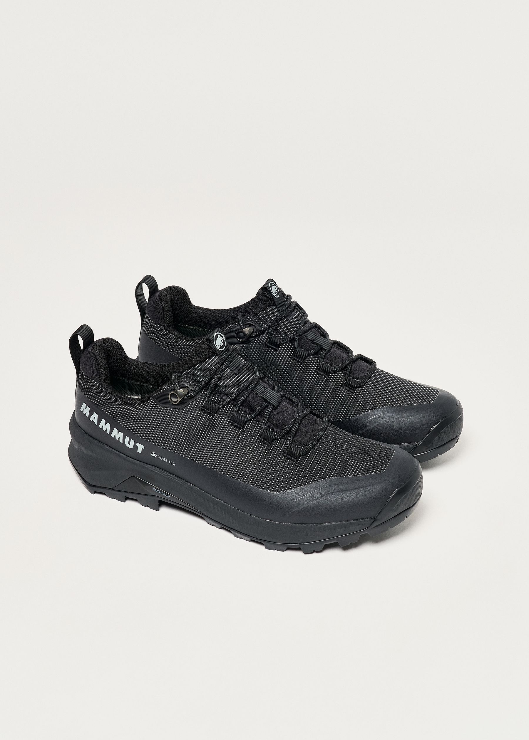 Image - 2 - Ducan III Low GORE-TEX Walking Shoes