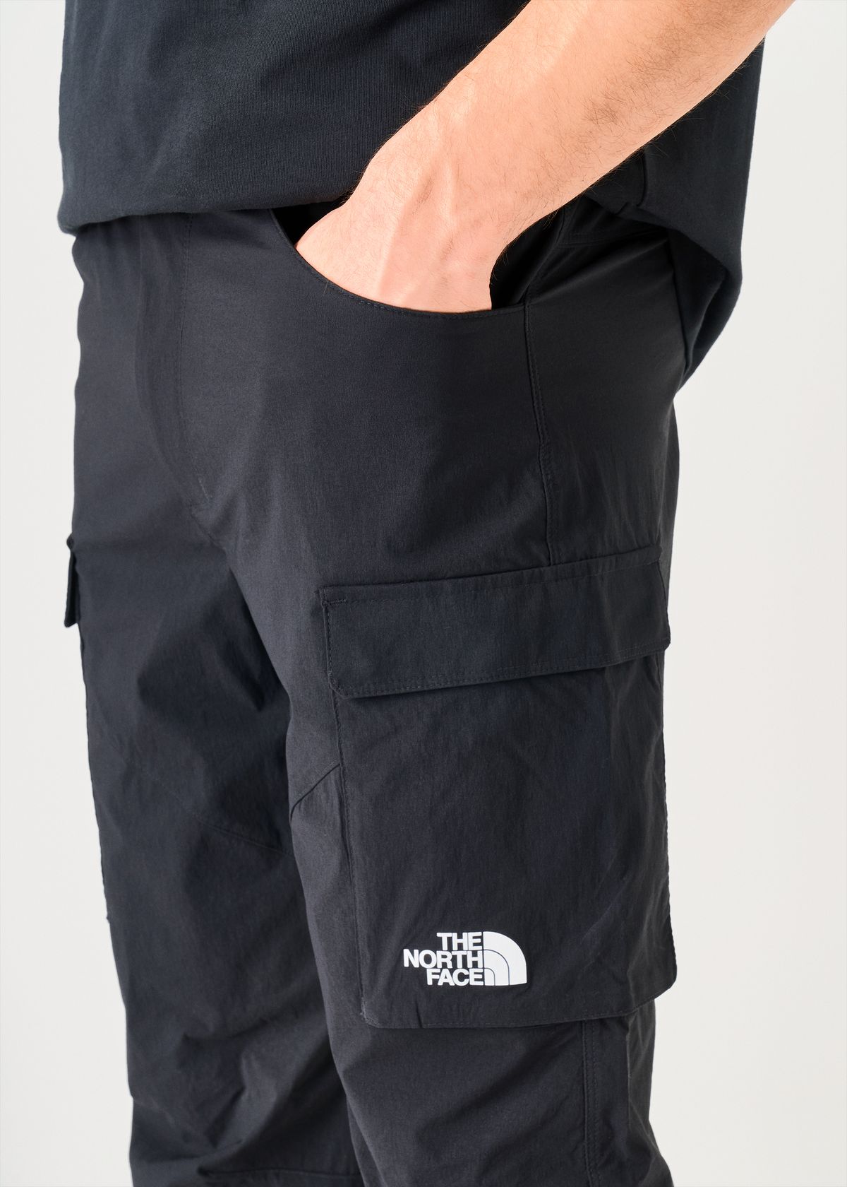 FlashDry moisture management technology