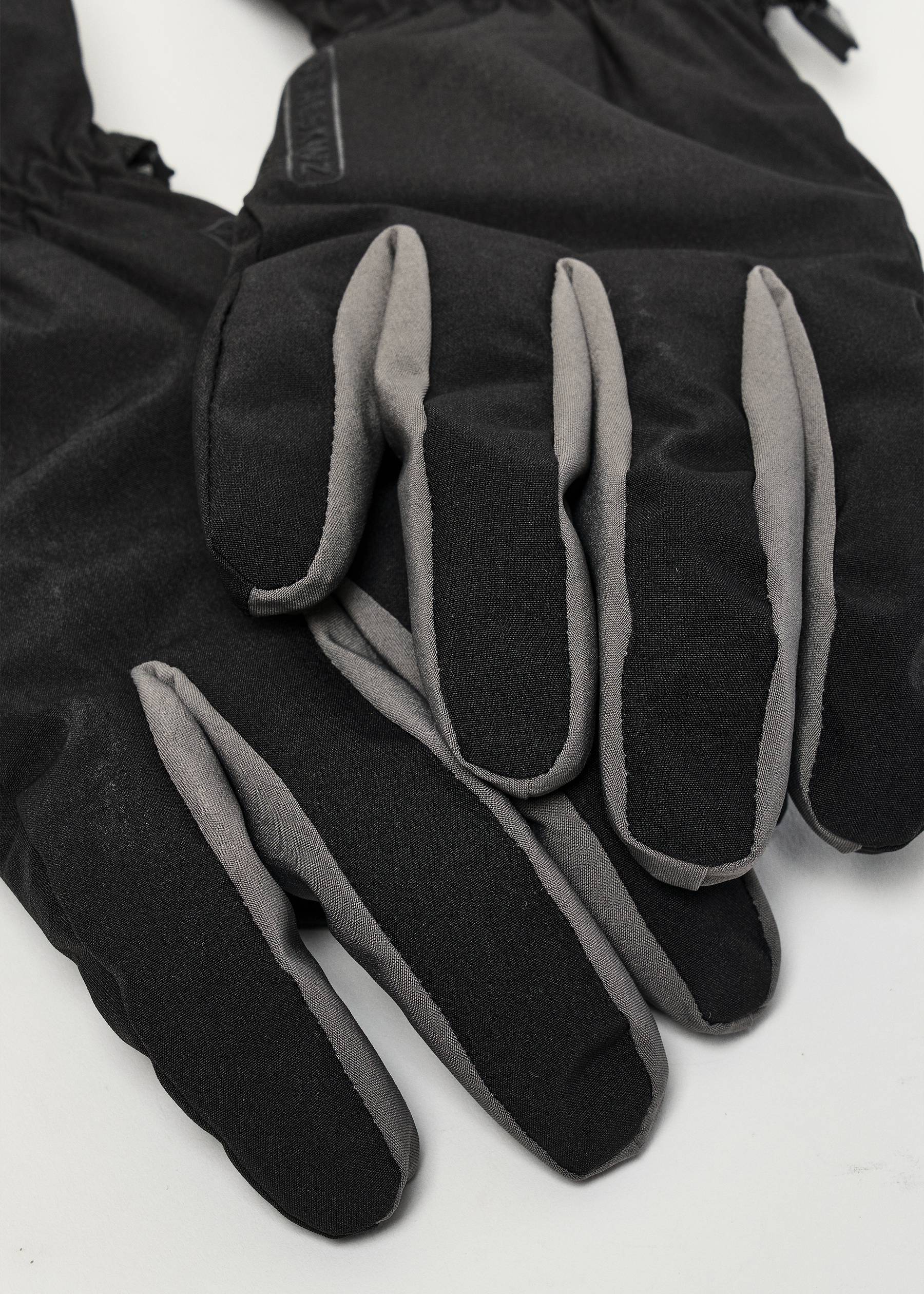 Image - 2 - Drayton Glove