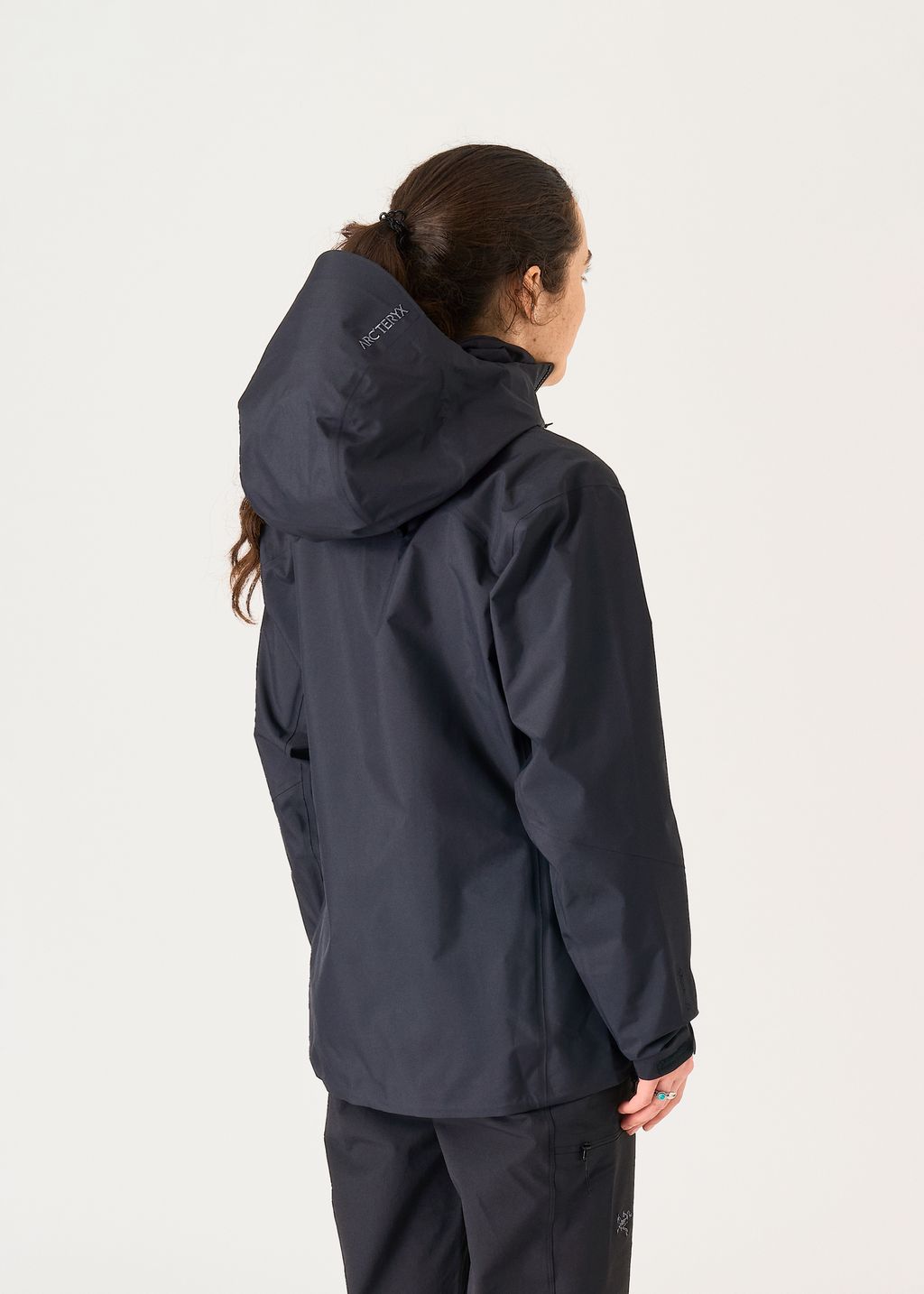 ARC'TERYX Beta SL GORE-TEX WOMAN Sサイズ 黒 Amazon.com: Arc'teryx Beta Jacket Women's | Gore-Tex Epe