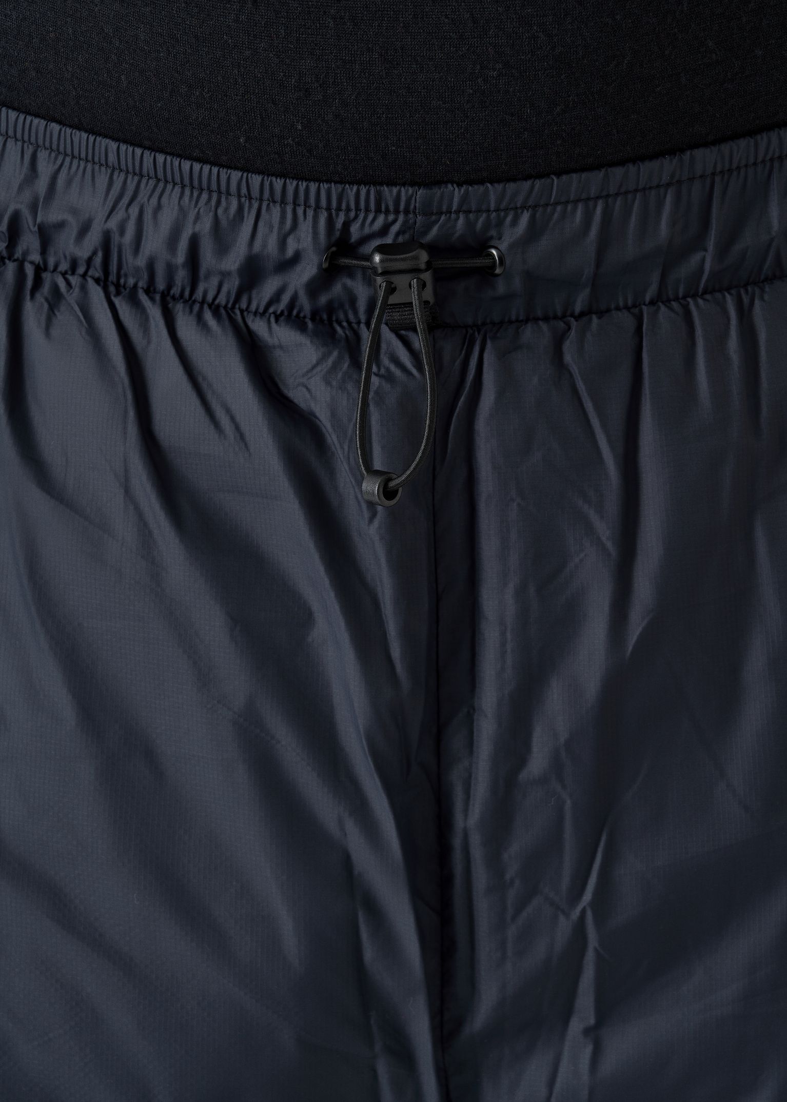 Elasticated waistband with drawcord