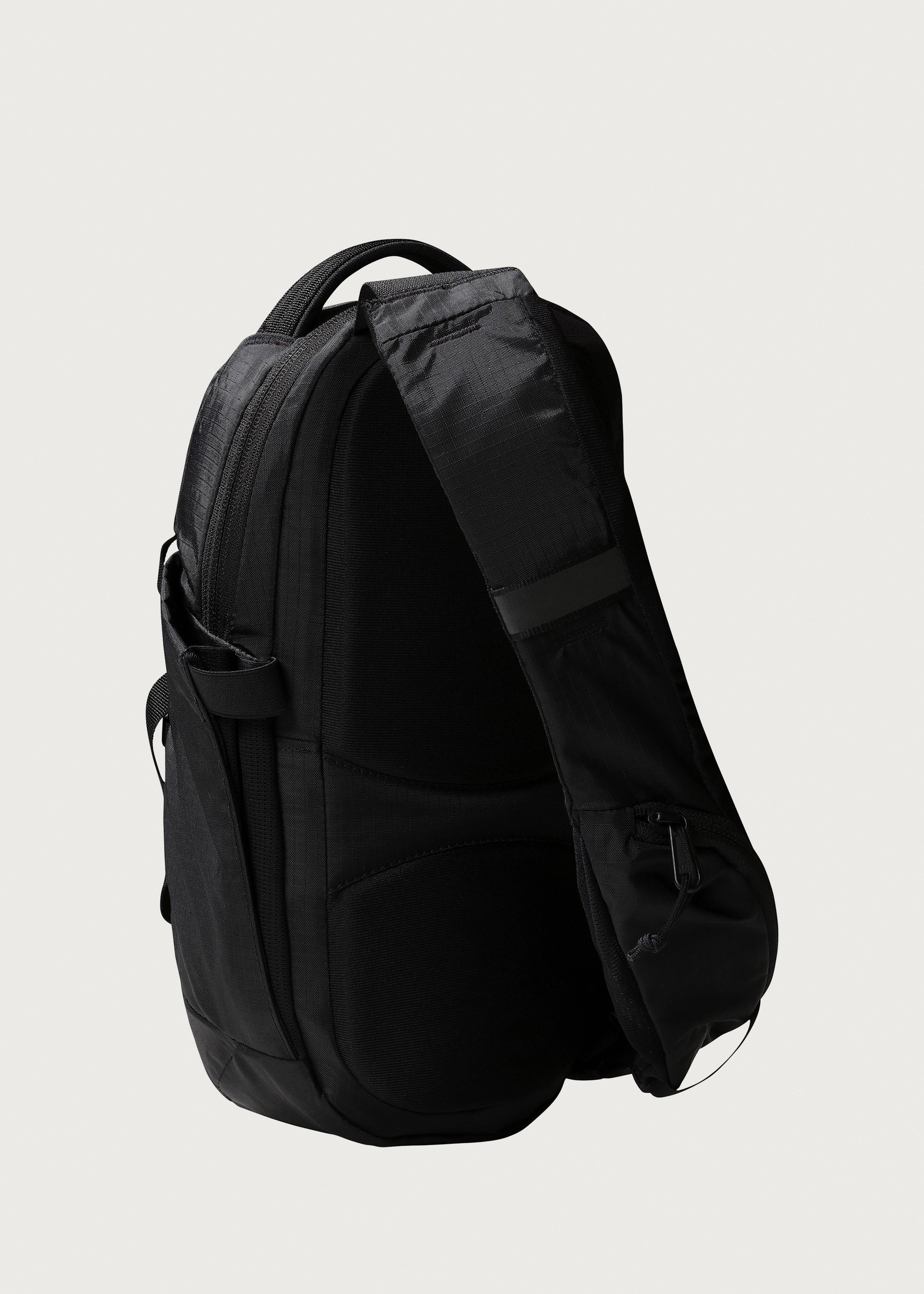 THE NORTH FACE BOREALIS SLING ブラック Borealis Sling Backpack | The North Face SE