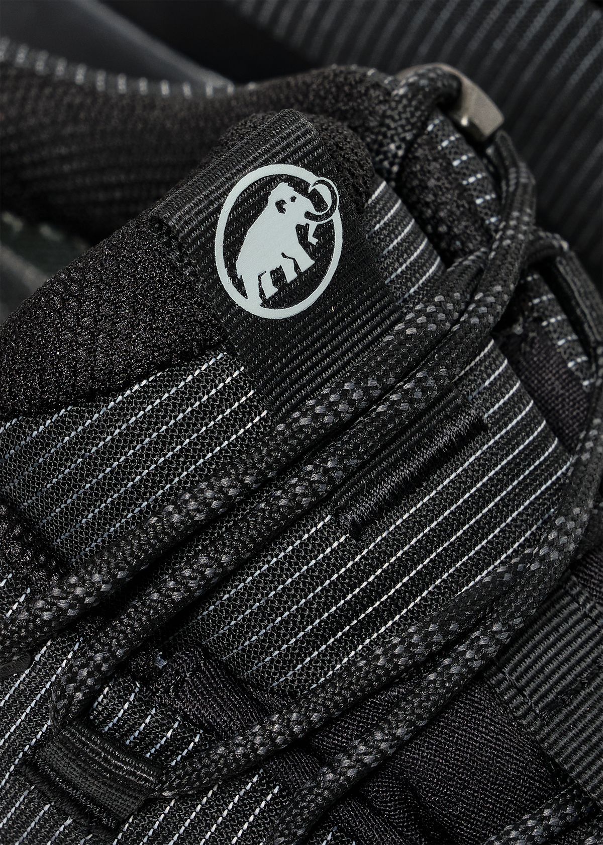 Tongue and heel tabs