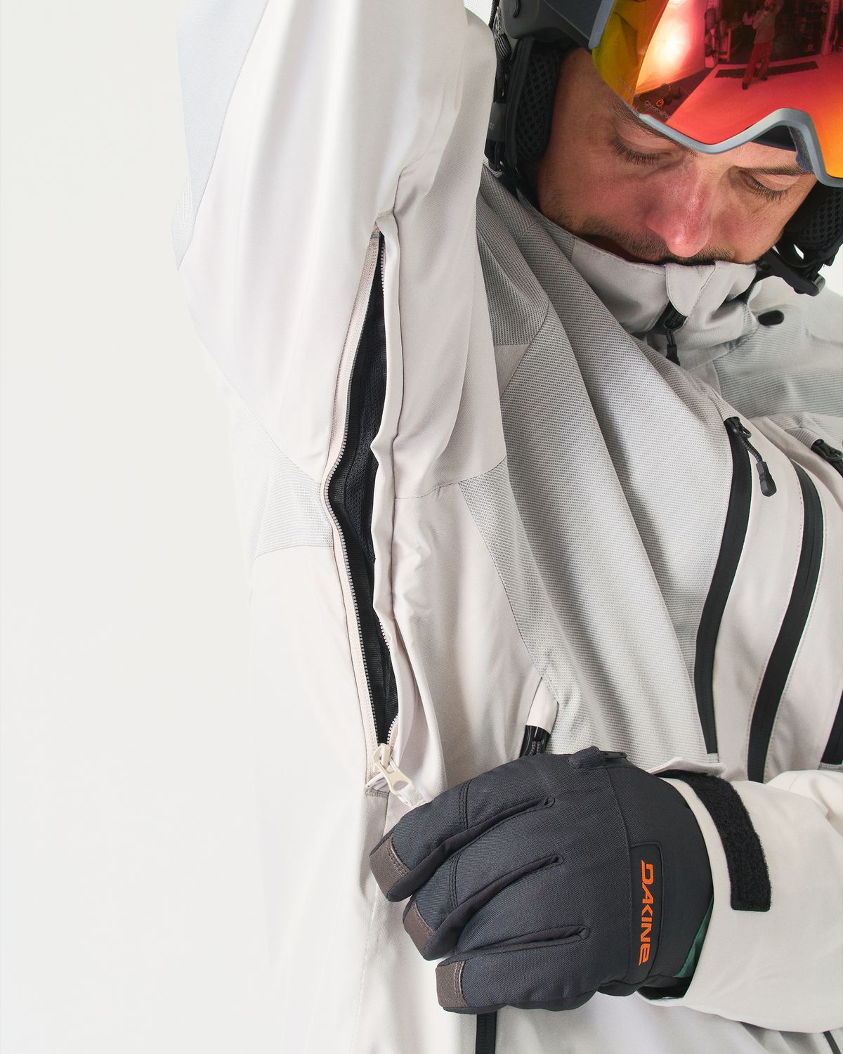 Underarm Venting Zips