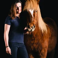 Julia Neulinger, BEd