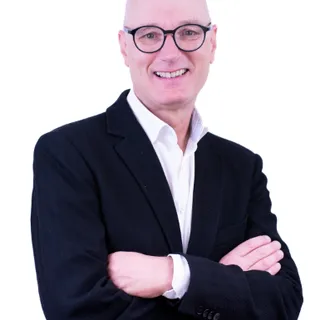 Robert  Zenz