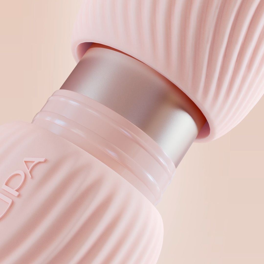 Pupa Milano My Crush lipstick packaging macro detail showing ribbed texture, internal mechanism and metallic sleeve, emphasizing cosmetic packaging engineering and materials.