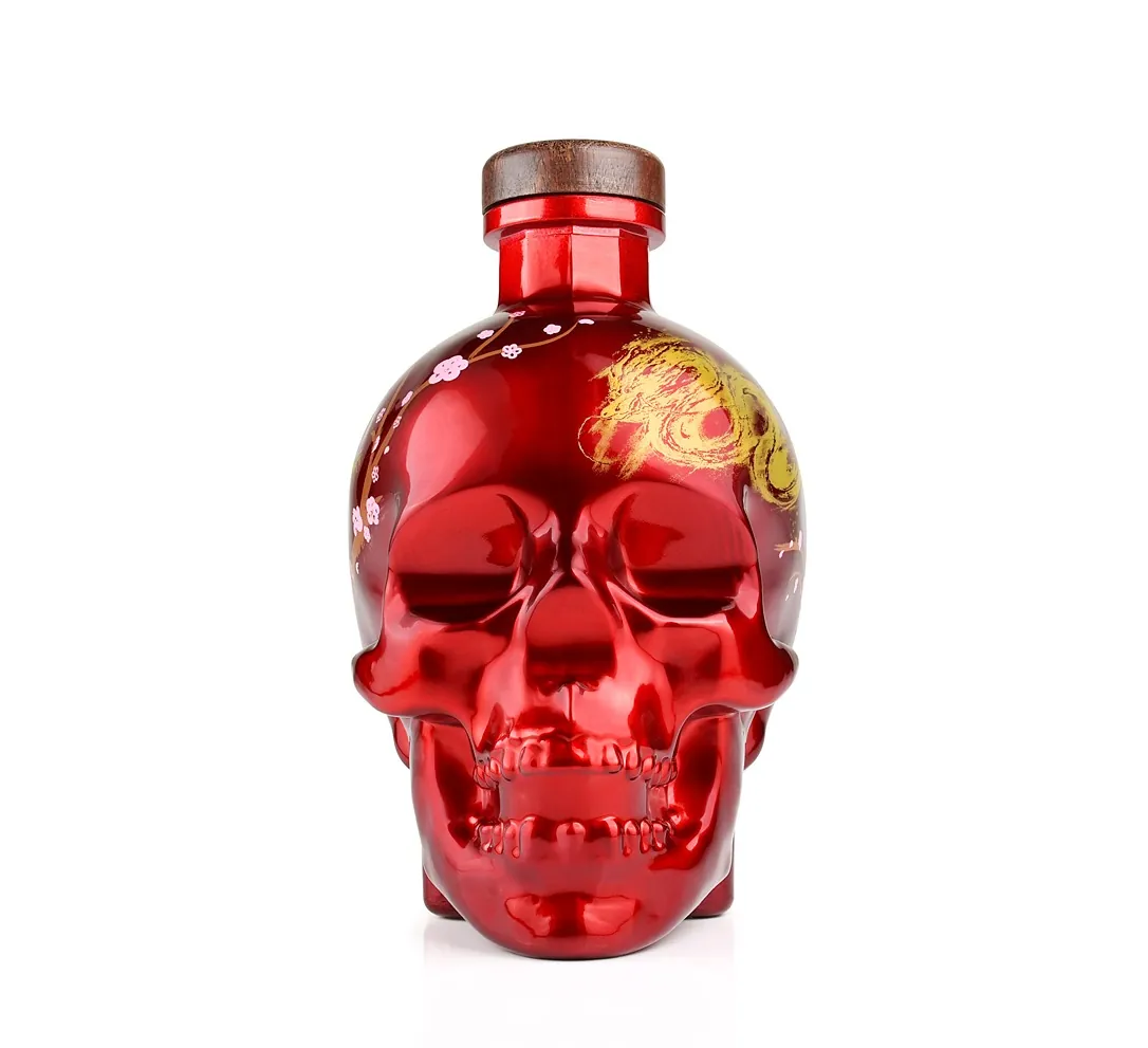 完売入手困難 新品38灯 別注モデル HOLINUTS SKULL ver. Crystal Head Vodka - Spirits - Success Stories | Berlin