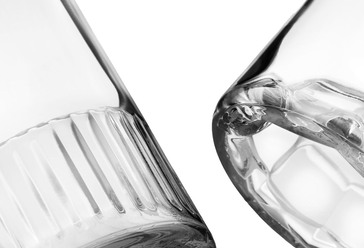 bp_em_spirits_collection_Sculpting_img1 Sculpting collection by Berlin Packaging highlighting sculpted glass bottle details, embossed surfaces and three-dimensional shapes, showcasing innovative glass design for premium spirits packaging.