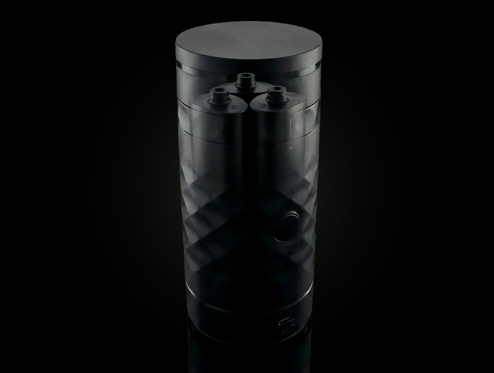 Ininum smart fragrance device by Berlin Packaging Beauty, transparent view of the internal system showing multiple refill cartridges that allow users to switch between different fragrances within a connected and personalized fragrance experience.