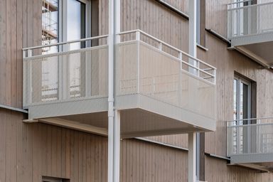 Detailaufnahme Fassade Holzhaus