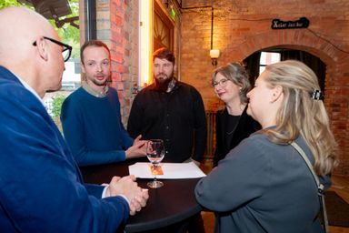 Extremismus in der Nachbarschaft Dialog oder Distanz