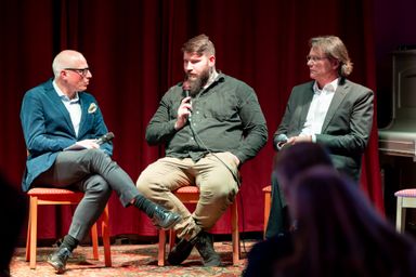 Extremismus in der Nachbarschaft Dialog oder Distanz
