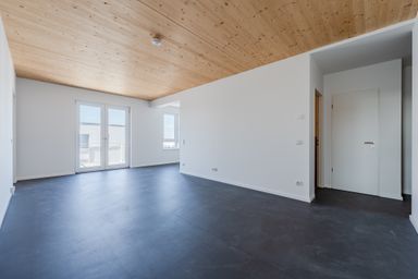 Holzhaus Buckower Felder Außenansicht