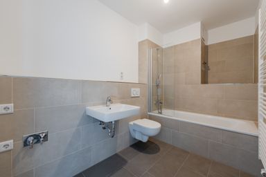 Buckower Felder Holzhaus Badezimmer