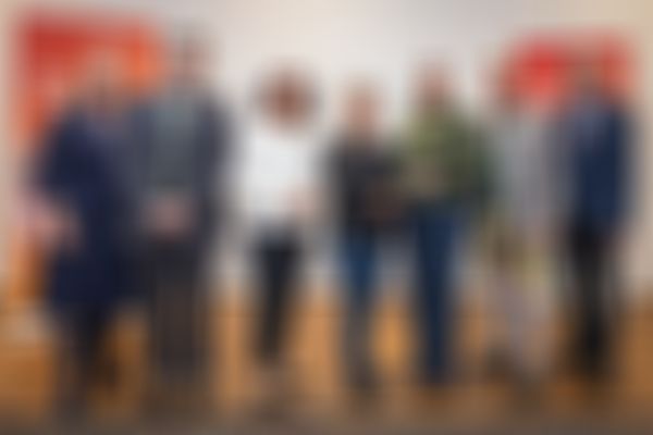 Gruppenfoto bei Pressekonferenz BioLife