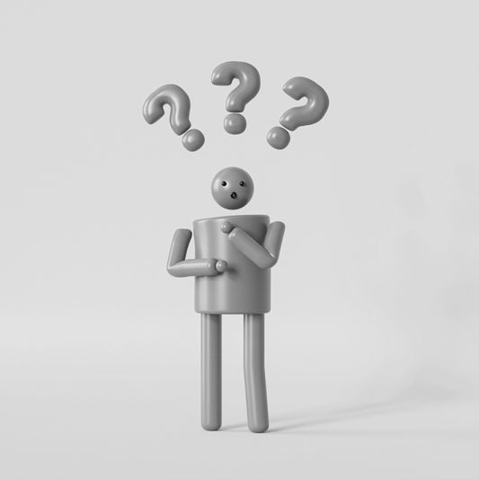 Figure 3D grise avec une expression perplexe, entourée de trois points d'interrogation flottants, sur un fond uni.