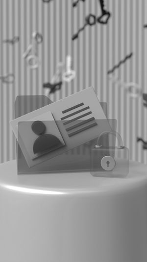 Carte d'identité transparente et cadenas sur un piédestal, avec un fond rayé flou et des clés flottantes, symbolisant la sécurité et la confidentialité.
