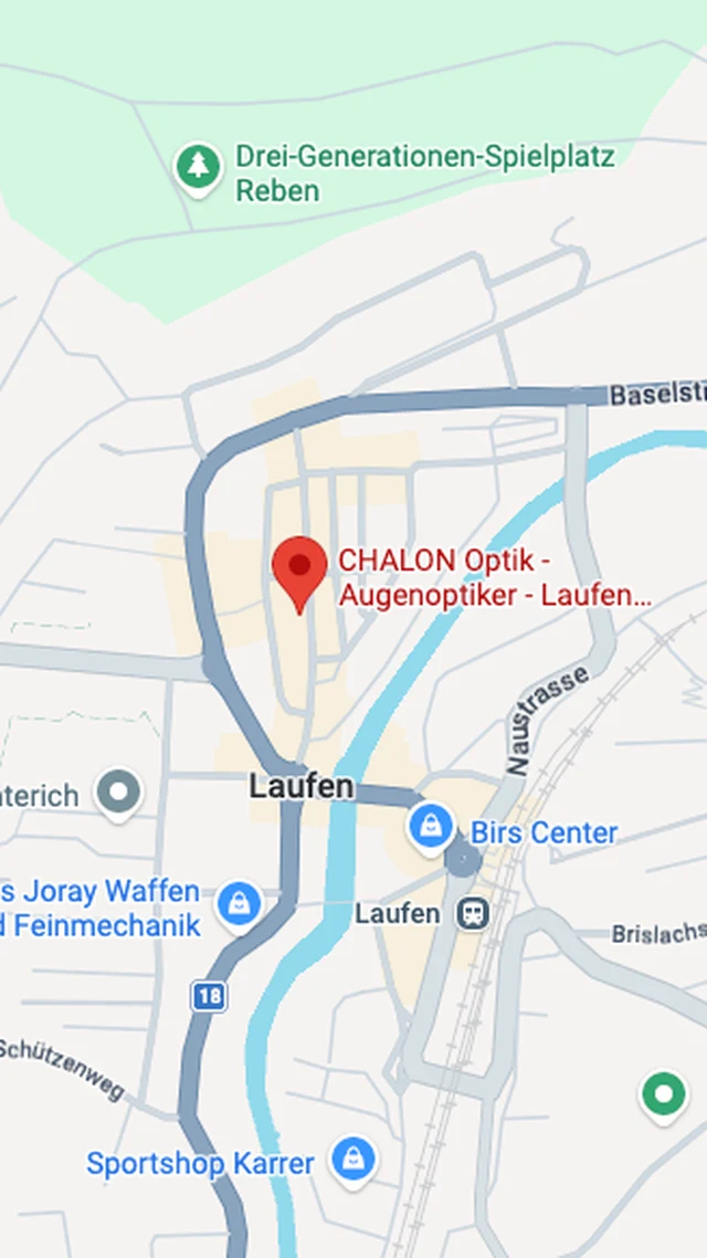 Frau am Telefon