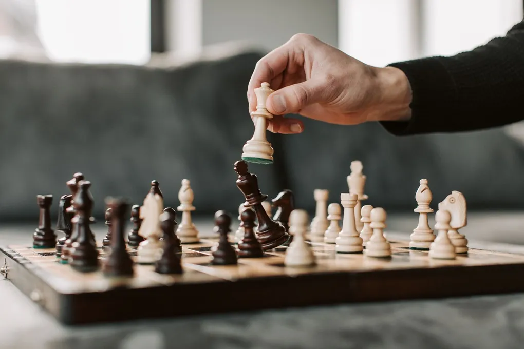 Competitive Analysis Framework: 5 Proven Models [Complete Guide]