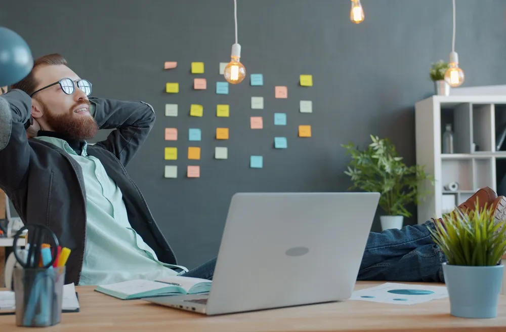 I Want to Start a Business But Have No Ideas: 3 Ways to Find One