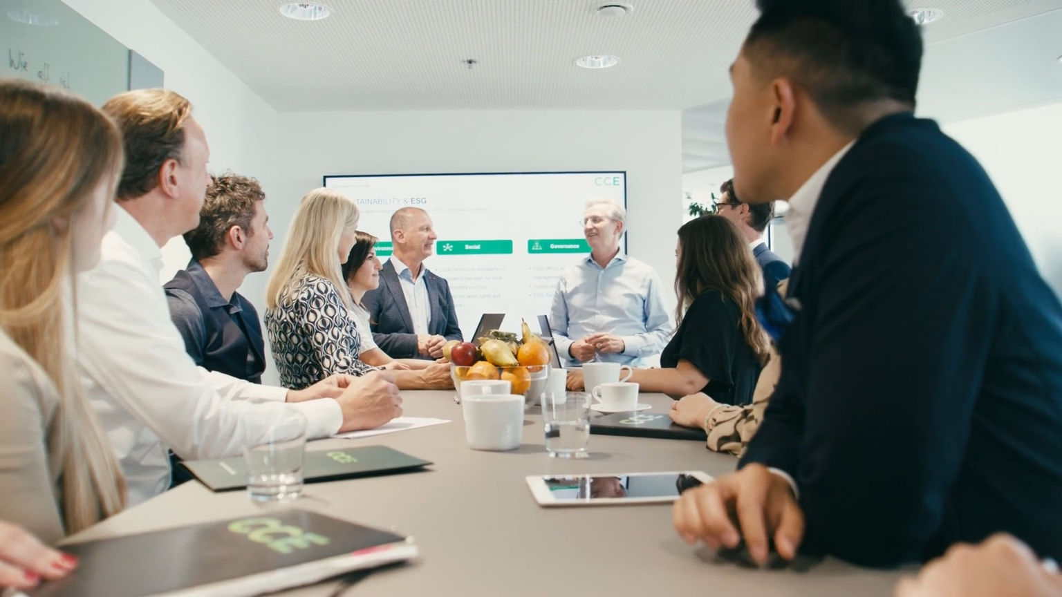 Imagefilm der CCE Holding im Mockup