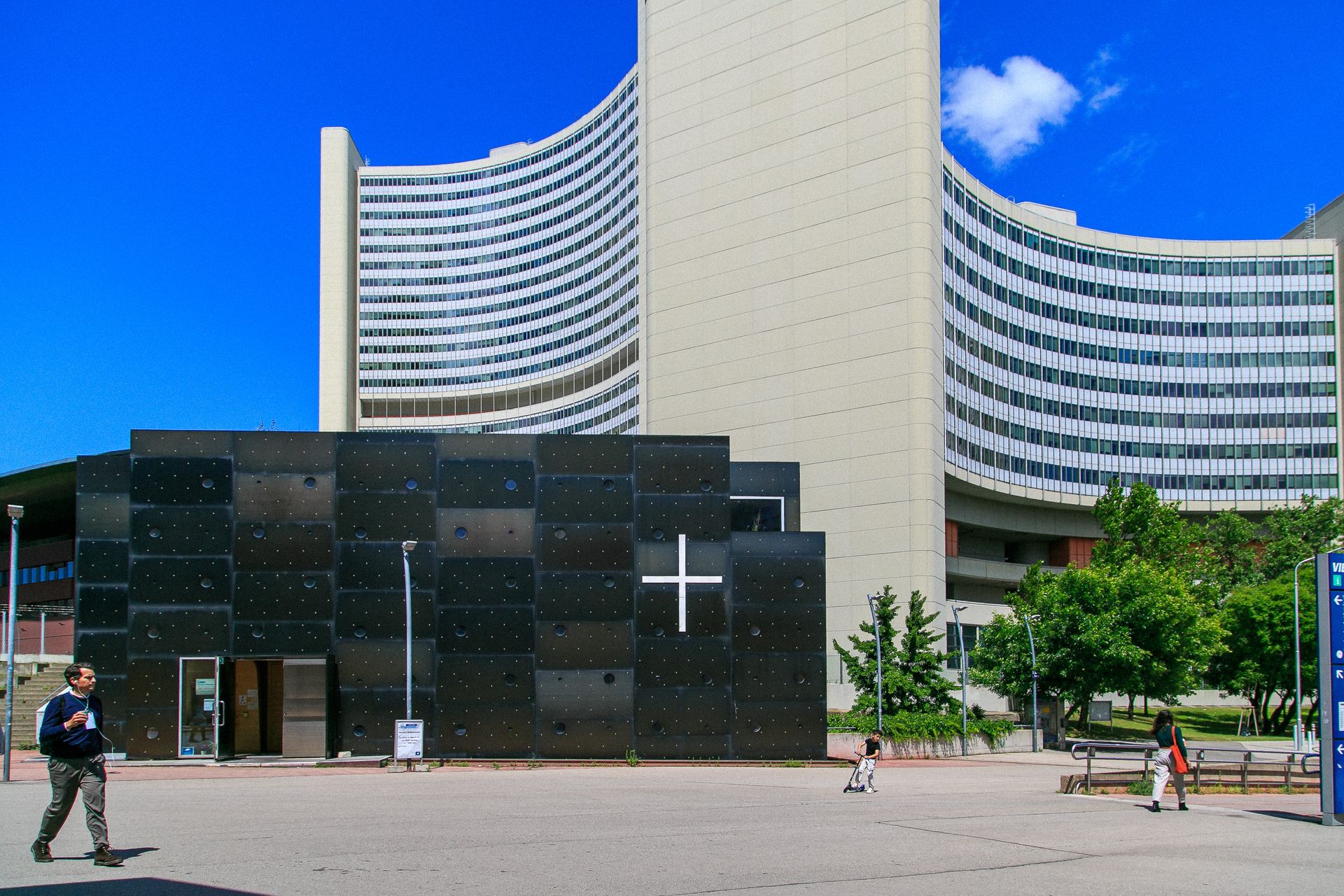 Donau City Kirche