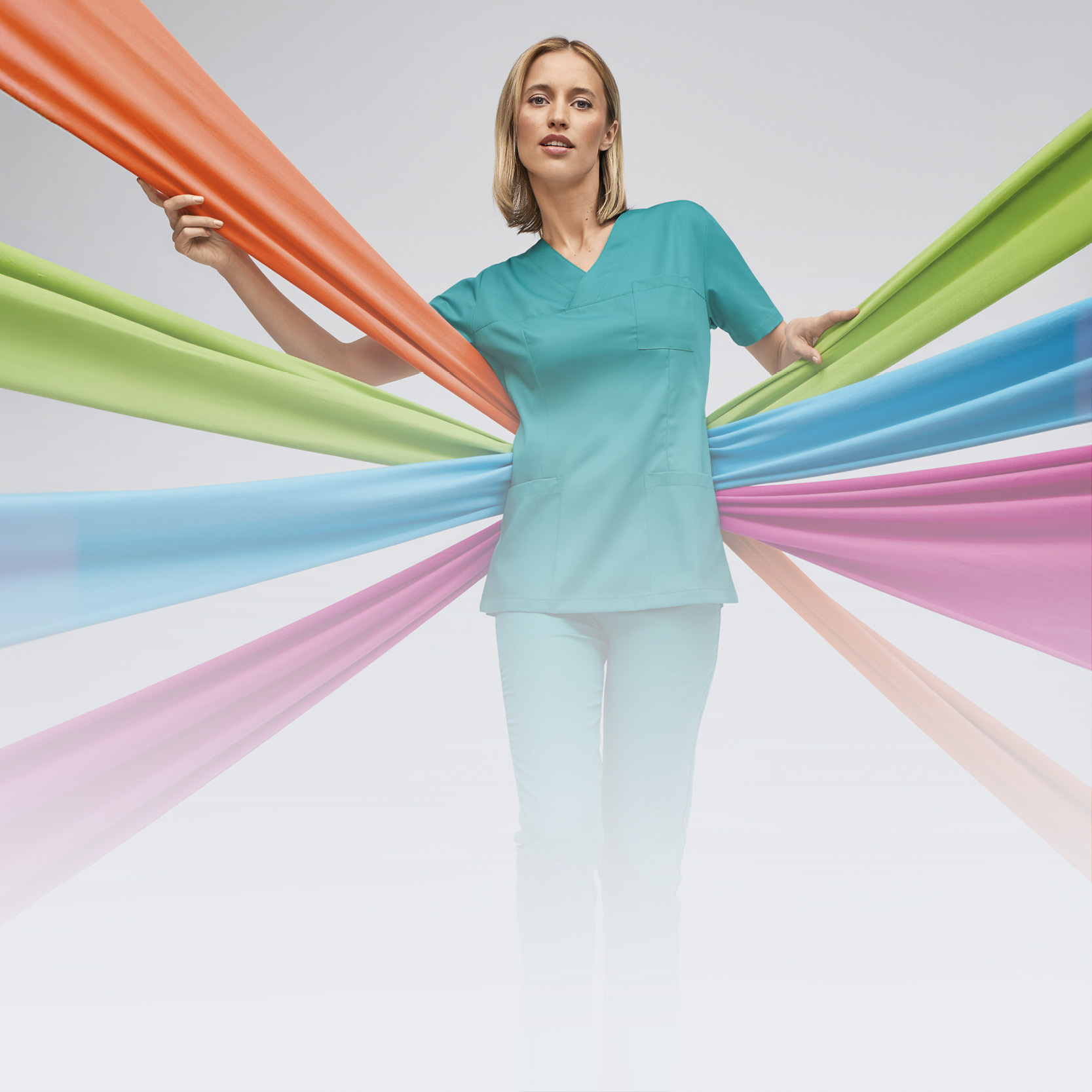 forskjellige personer i ulike positurer i fargefelt som passer til arbeidsklærne fra 7days