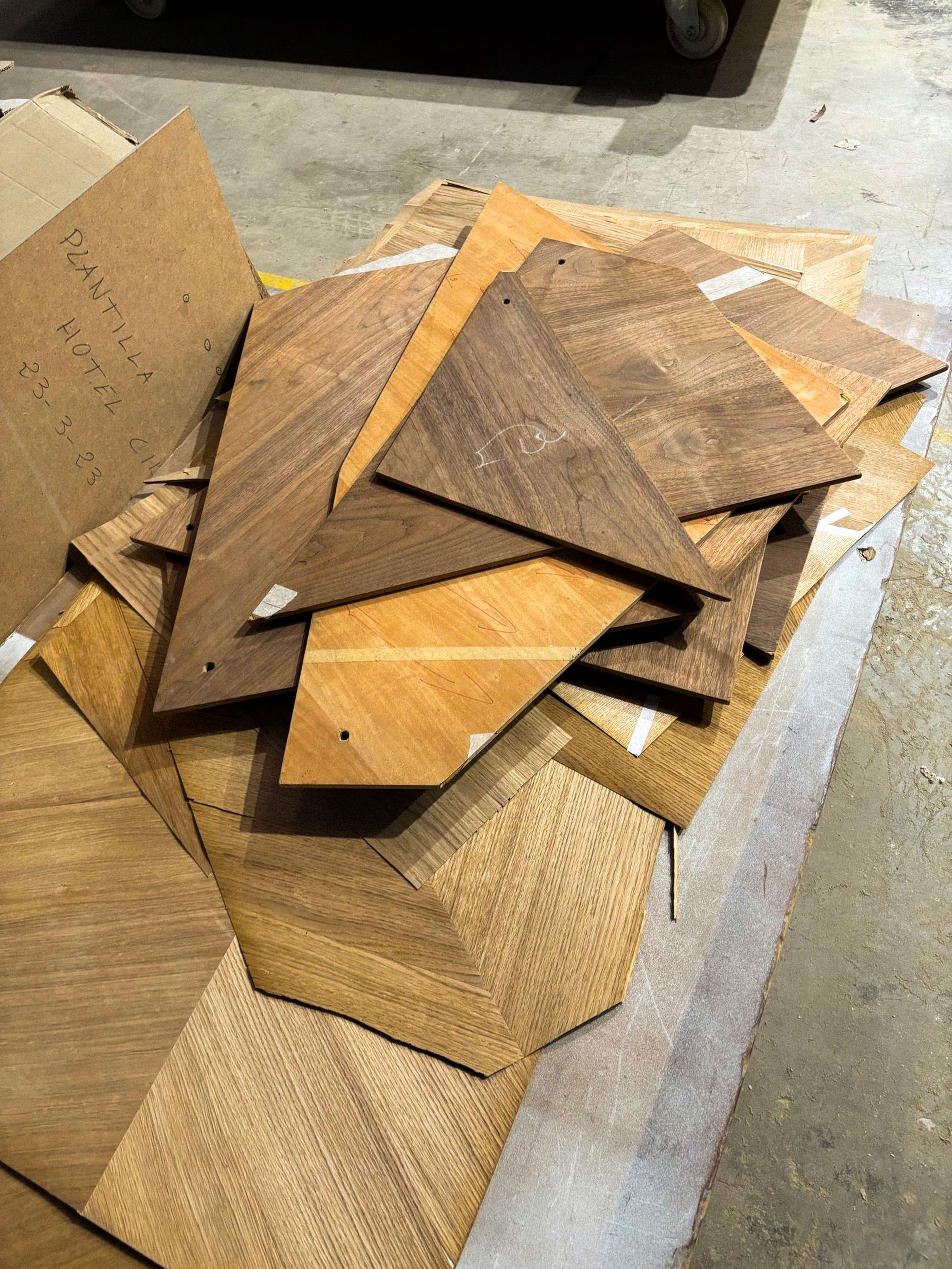 marqueteria Megamobiliario