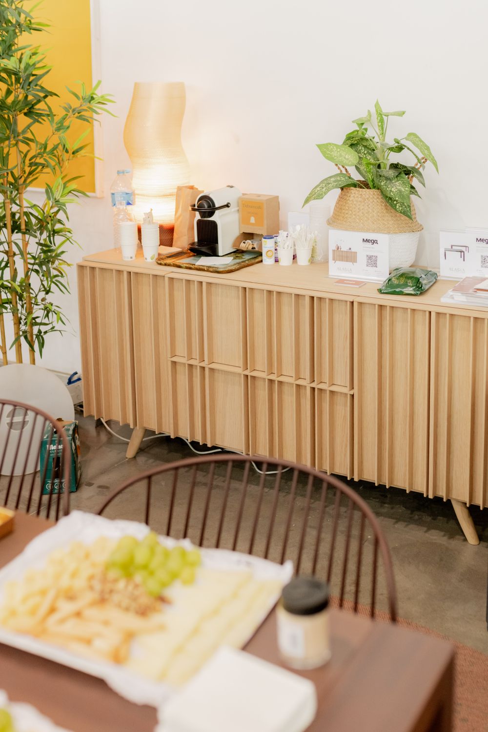 Megamobiliario - Alaska Circular