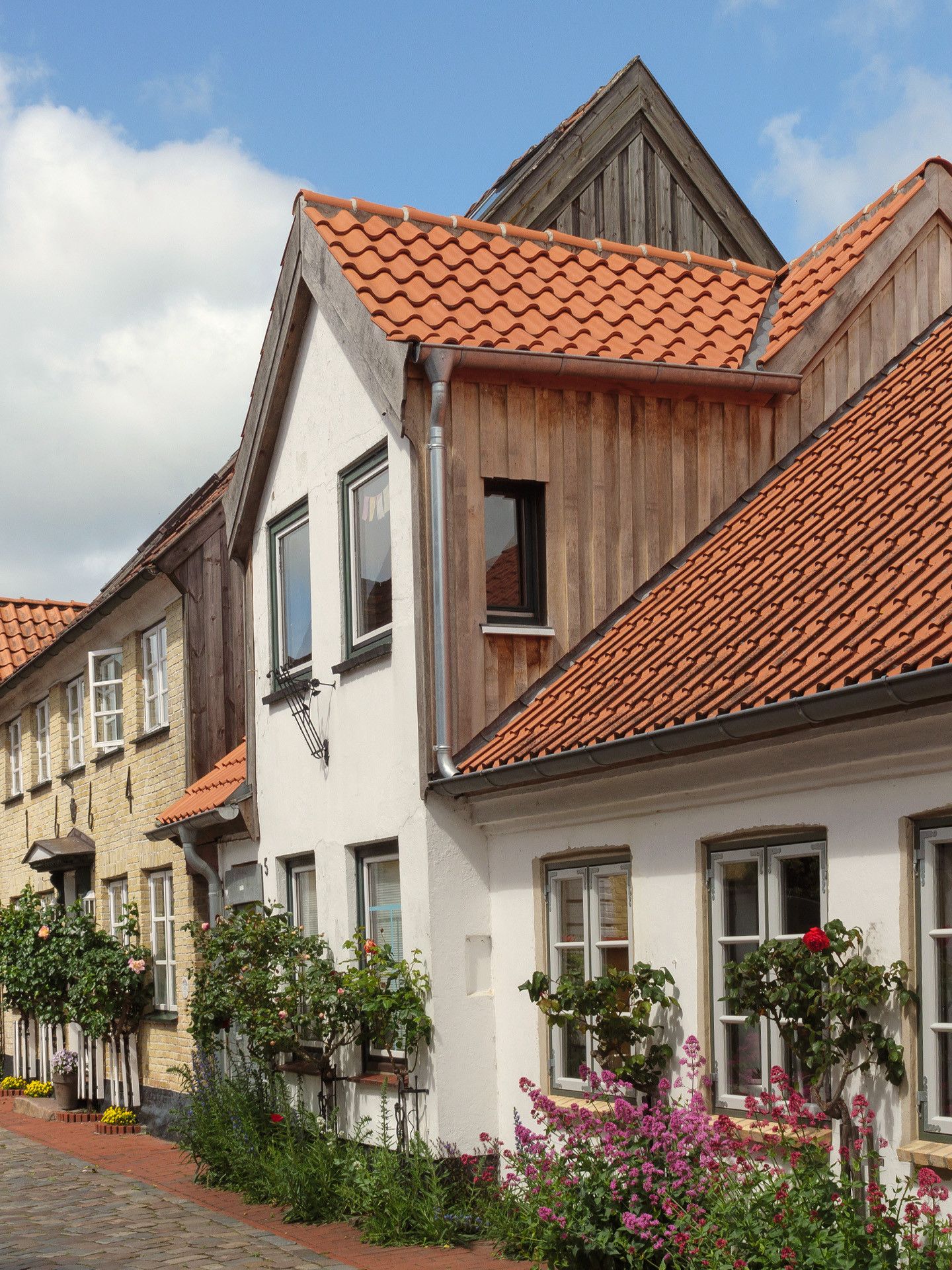 Solaranlage nachrüsten: Das gilt für euer altes Dach
