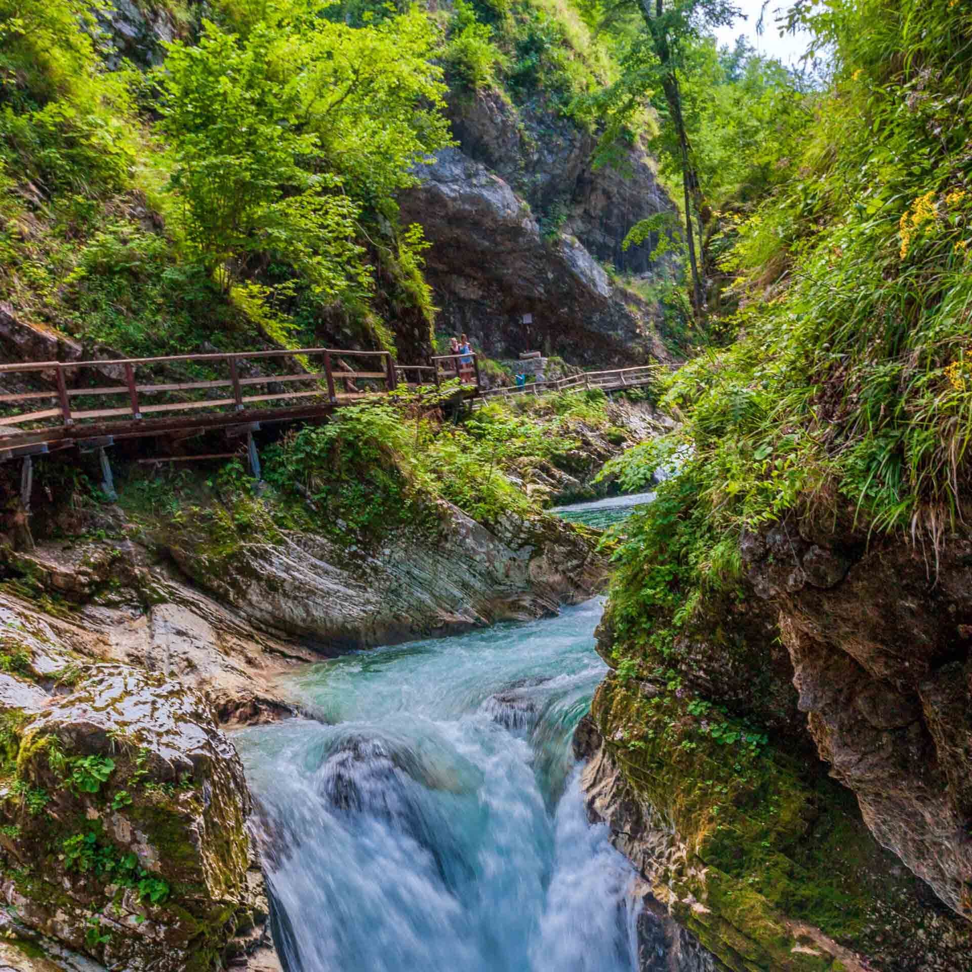 Reißender Fluss