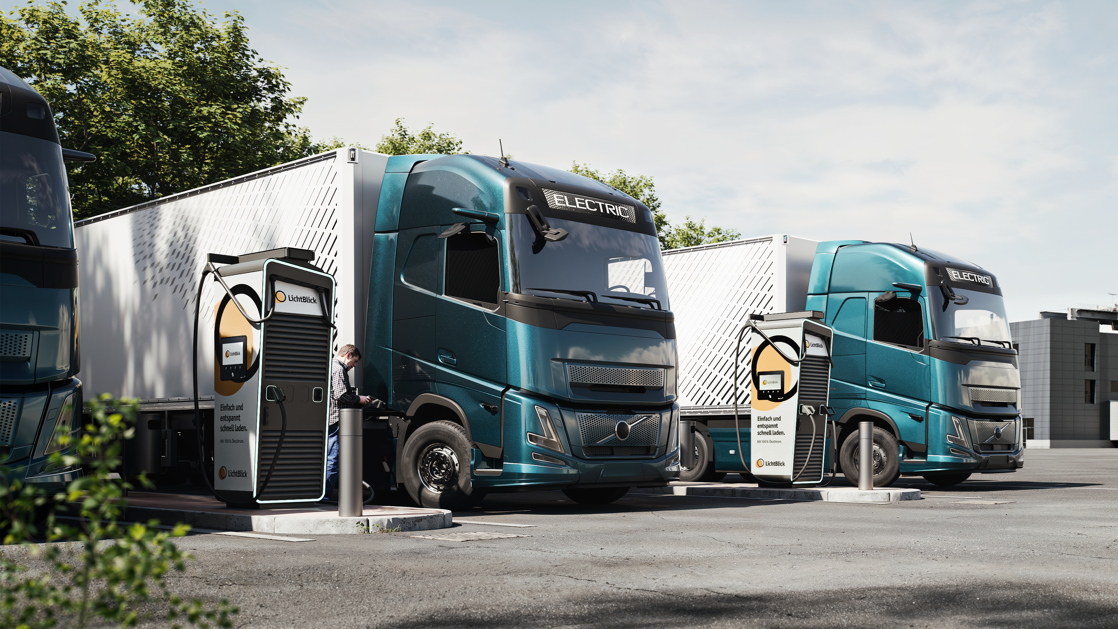 E-Lkw an Ladestation