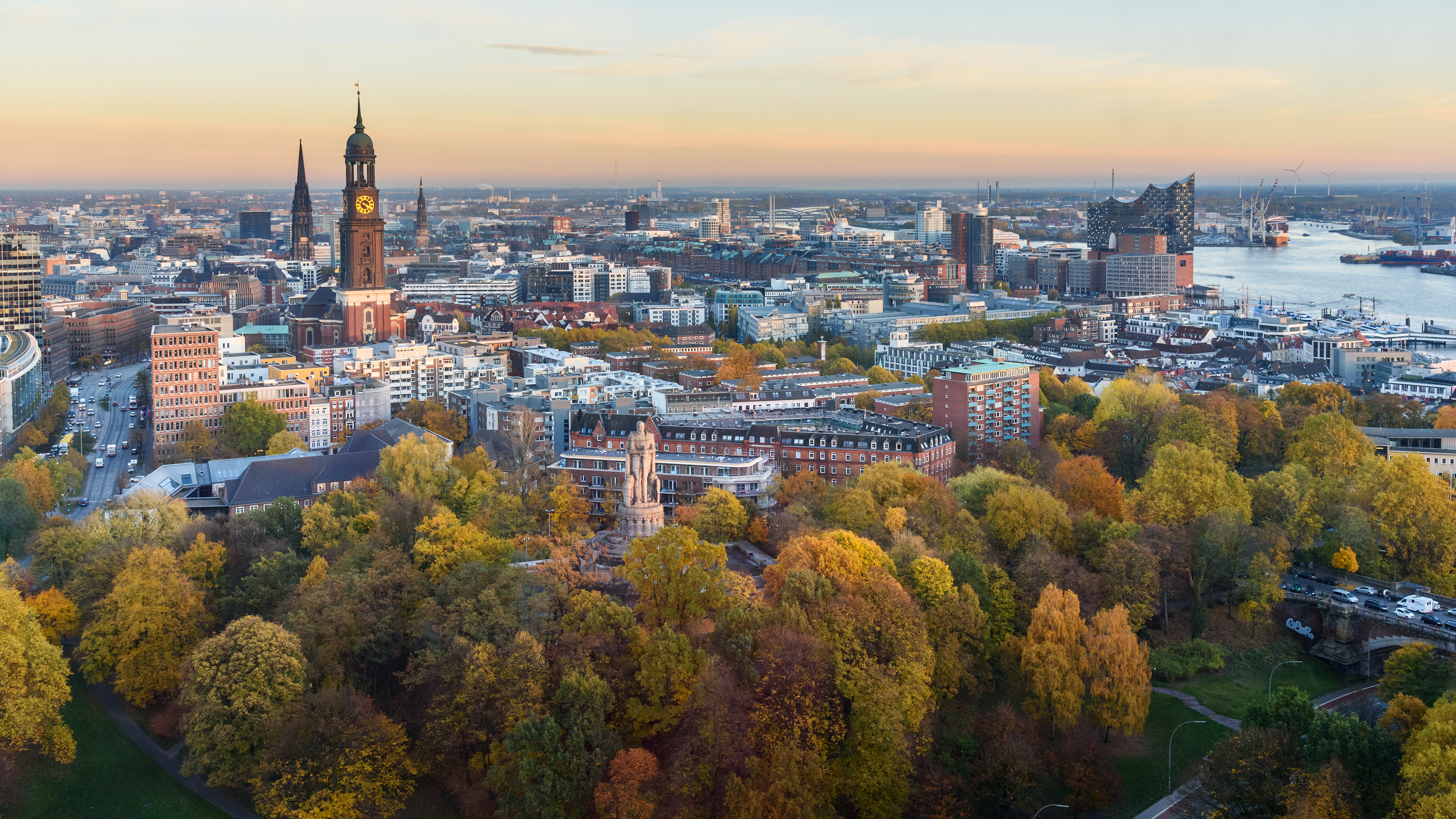Skyline von Hamburg von oben