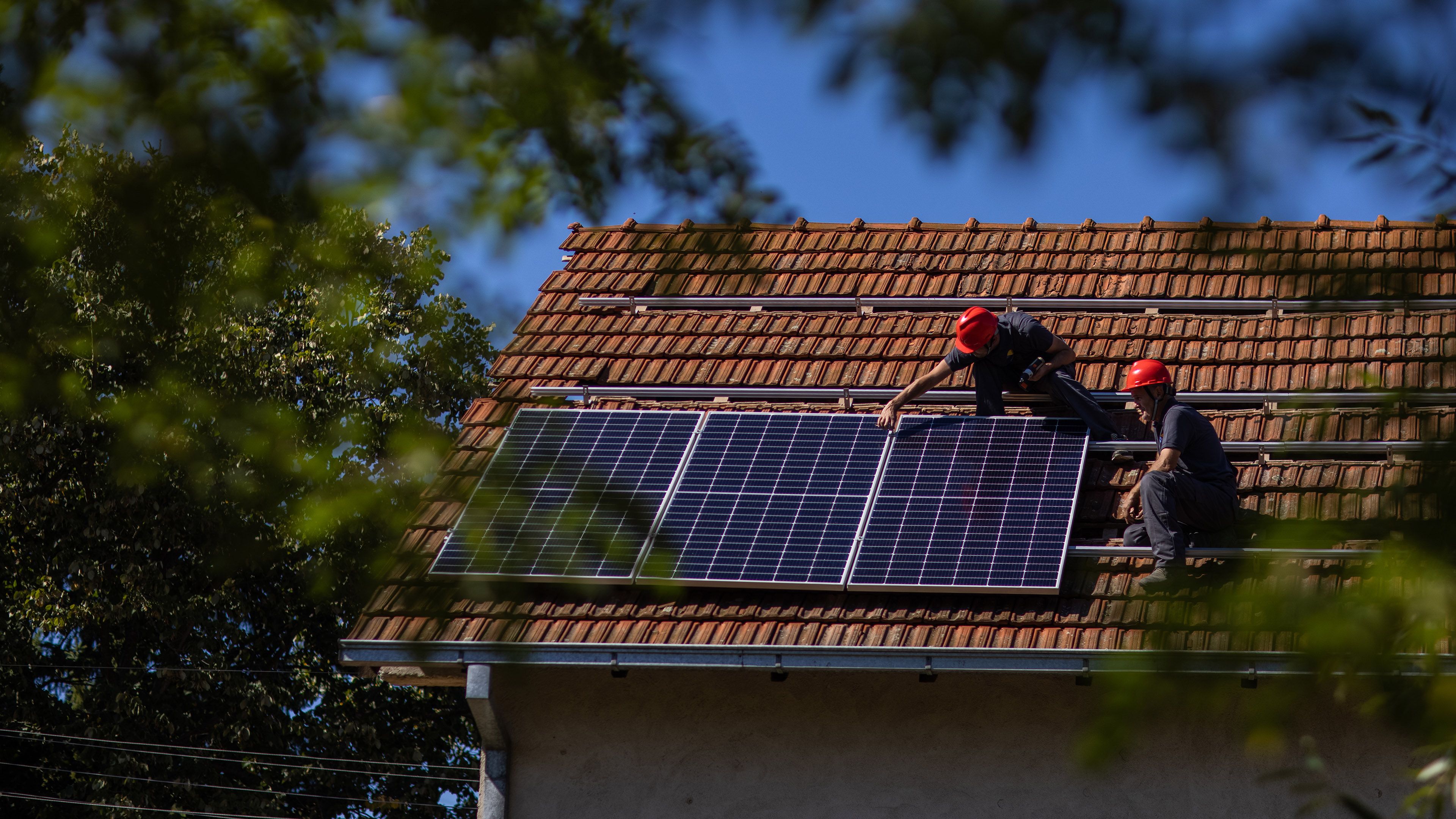 EAAS Solarinstallation media 3840x2160px2