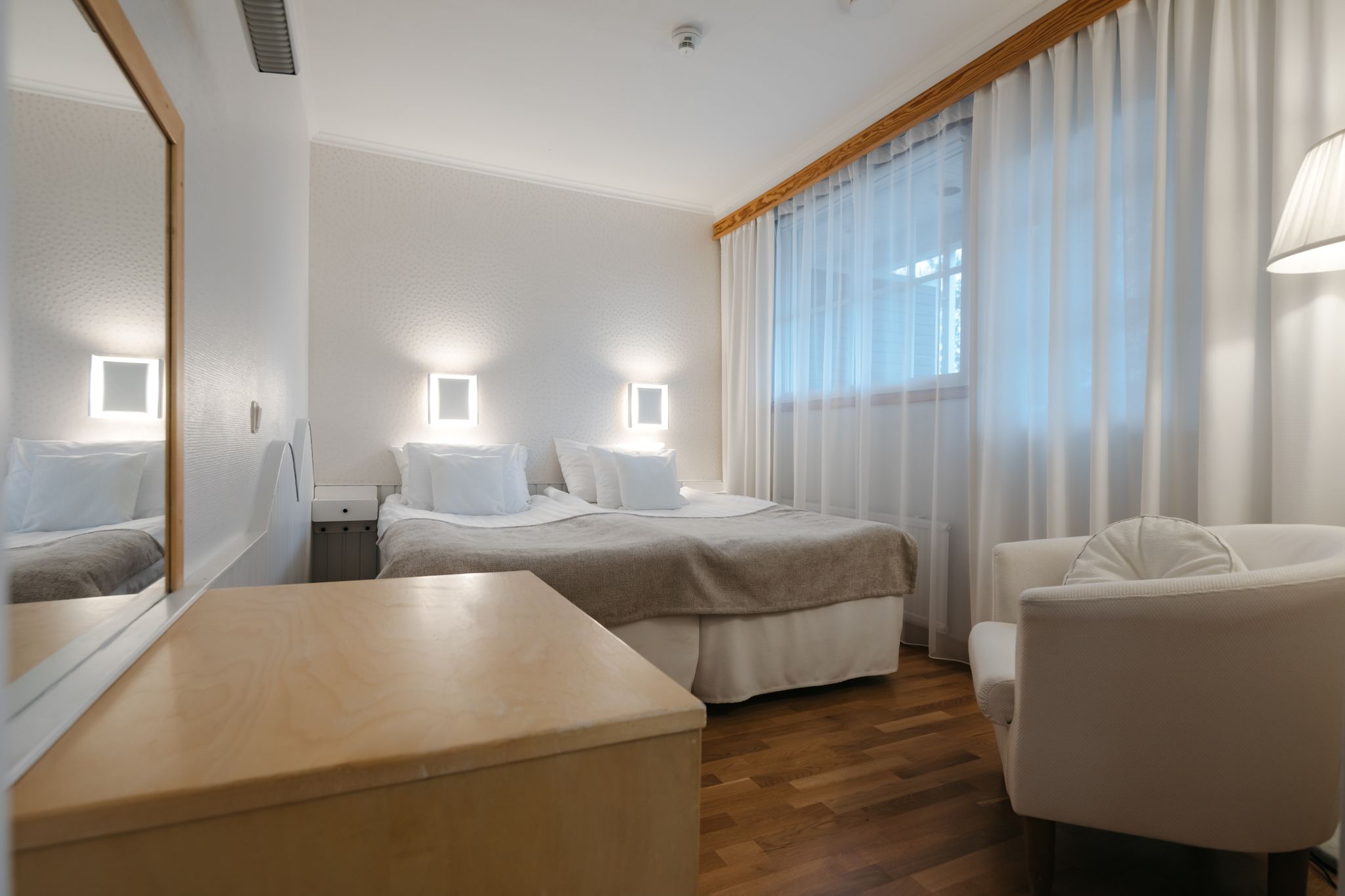 Lapland Hotels Bears Lodge Junior Suite