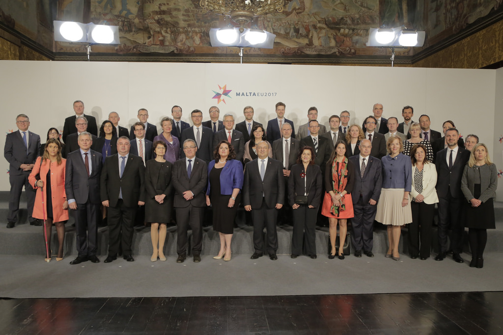 img_1540.jpg img_1540.jpg