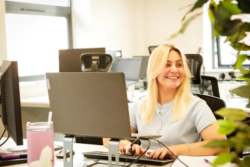 What's Included in Outsourced HR Support? A Guide for SMEs
