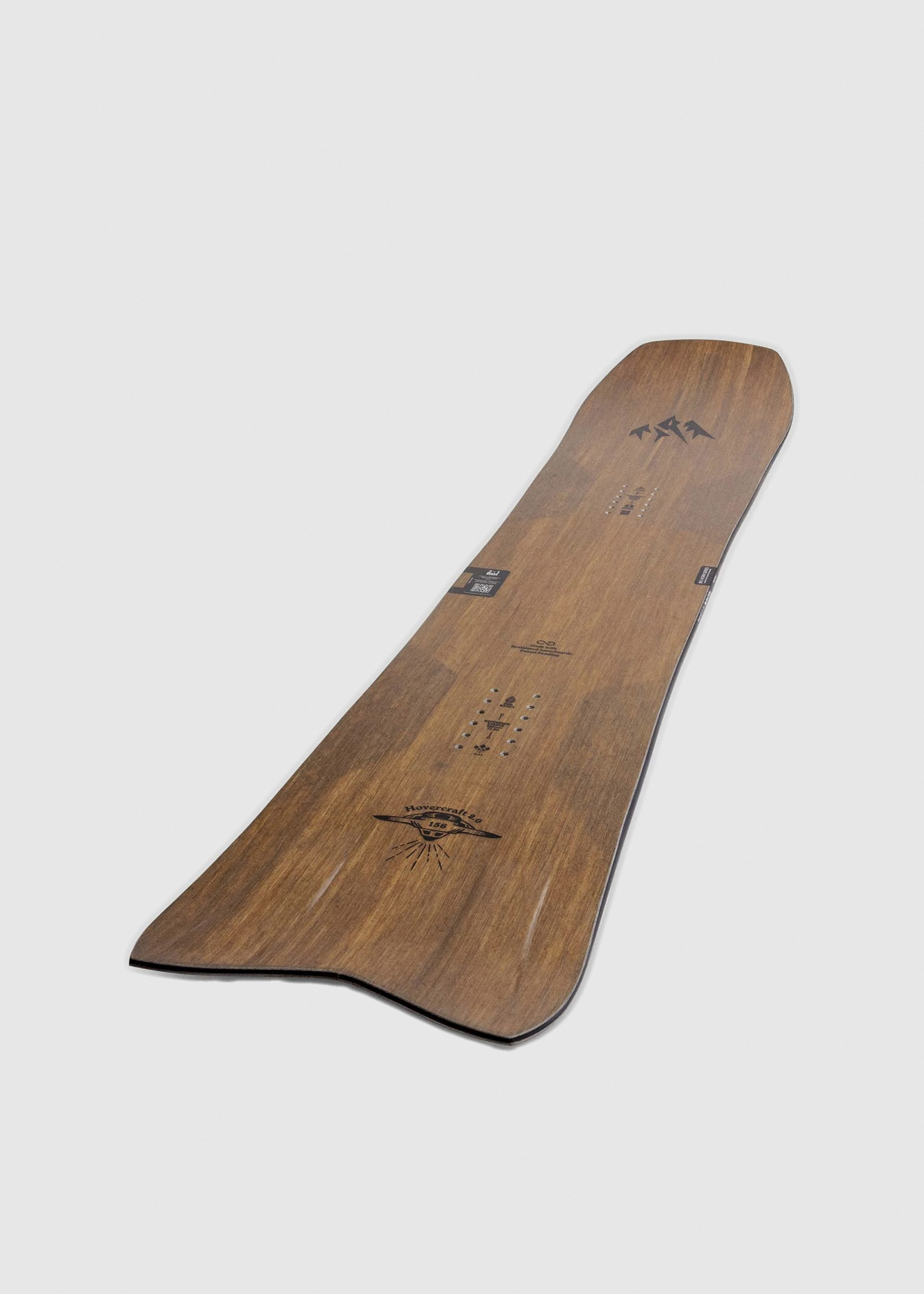 19-20 JONES HOVERCRAFT 152㎝ Jones Hovercraft 19/20 - Splitboard Magazine