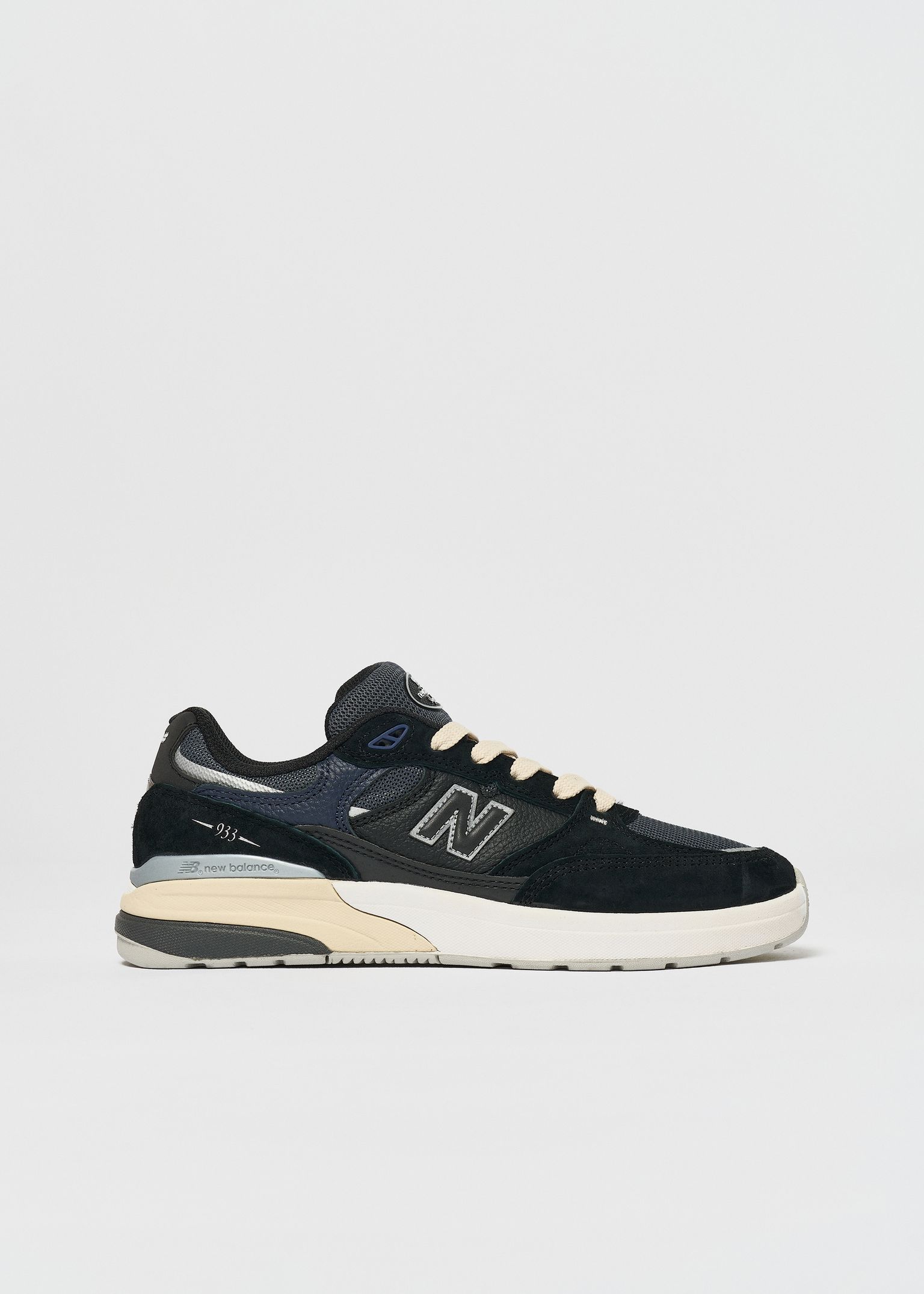 Andrew Reynolds 933 Shoes image