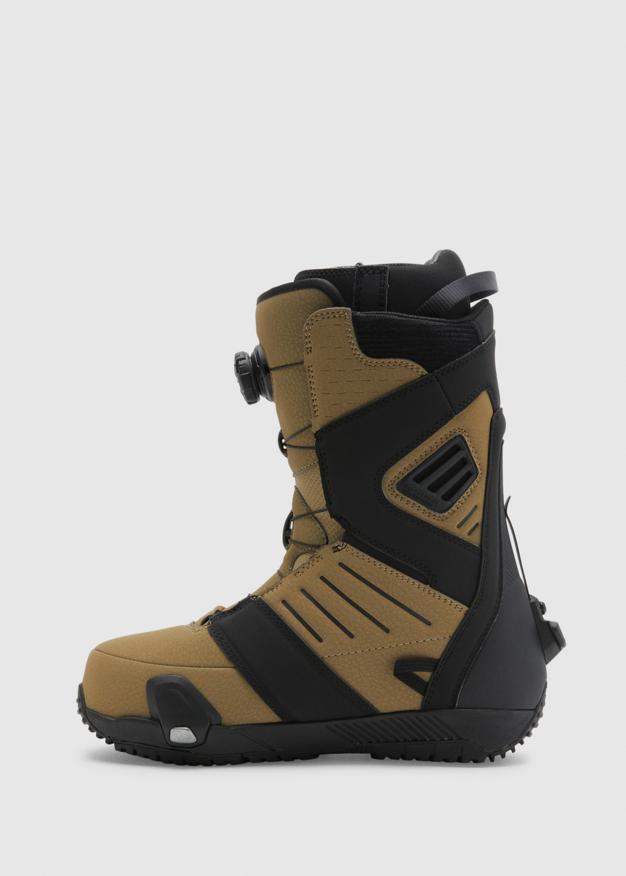 DC Judge Step On Snowboard Boots