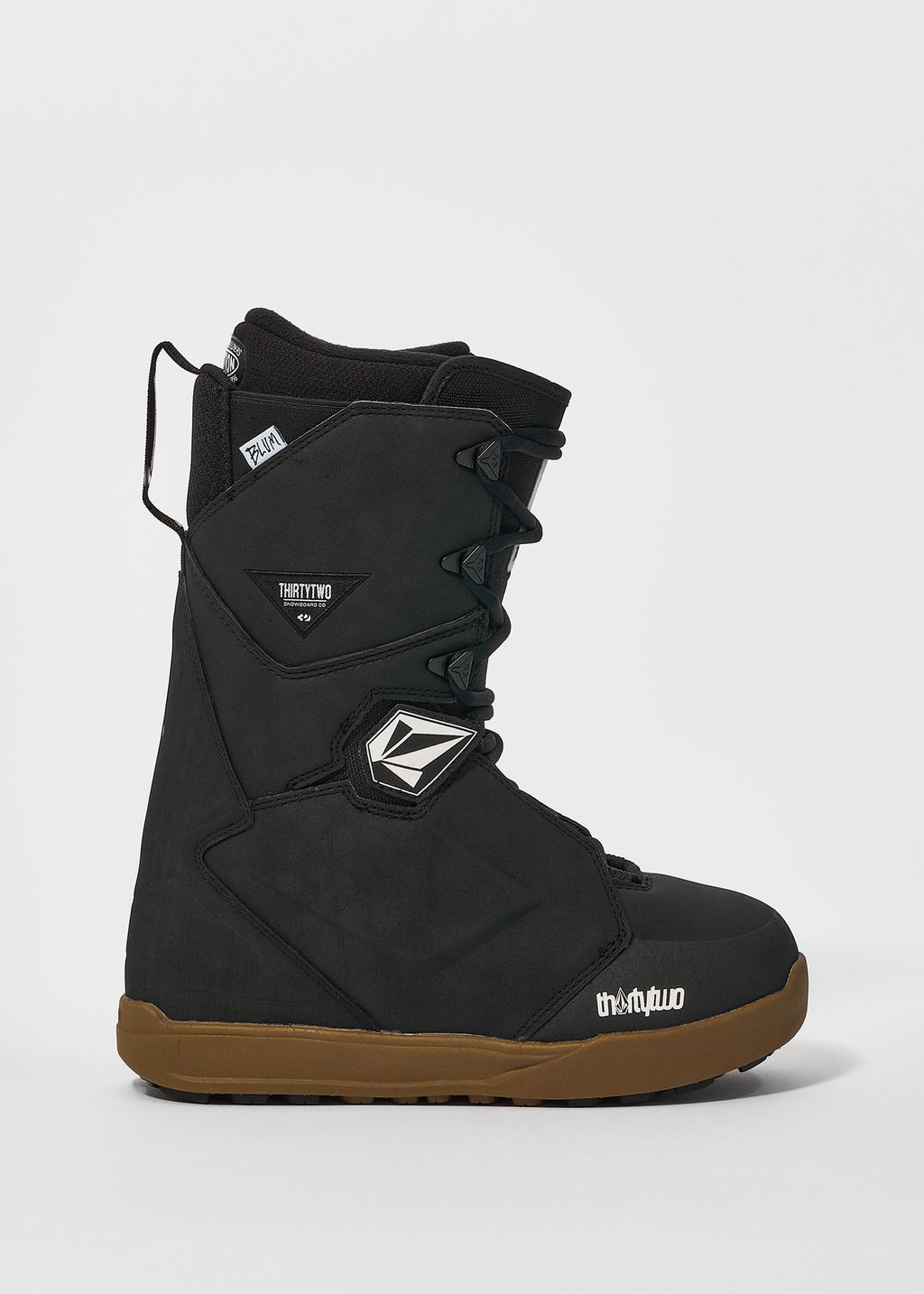 ThirtyTwo Lashed X Volcom Snowboard Boots