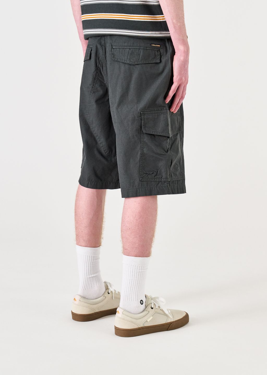 VOLCOM■Cat Band Oversized Fit Short Sleeve ■送料込 VOLCOM□Cat Band Oversized Fit Short Sleeve □送料込 (Volcom