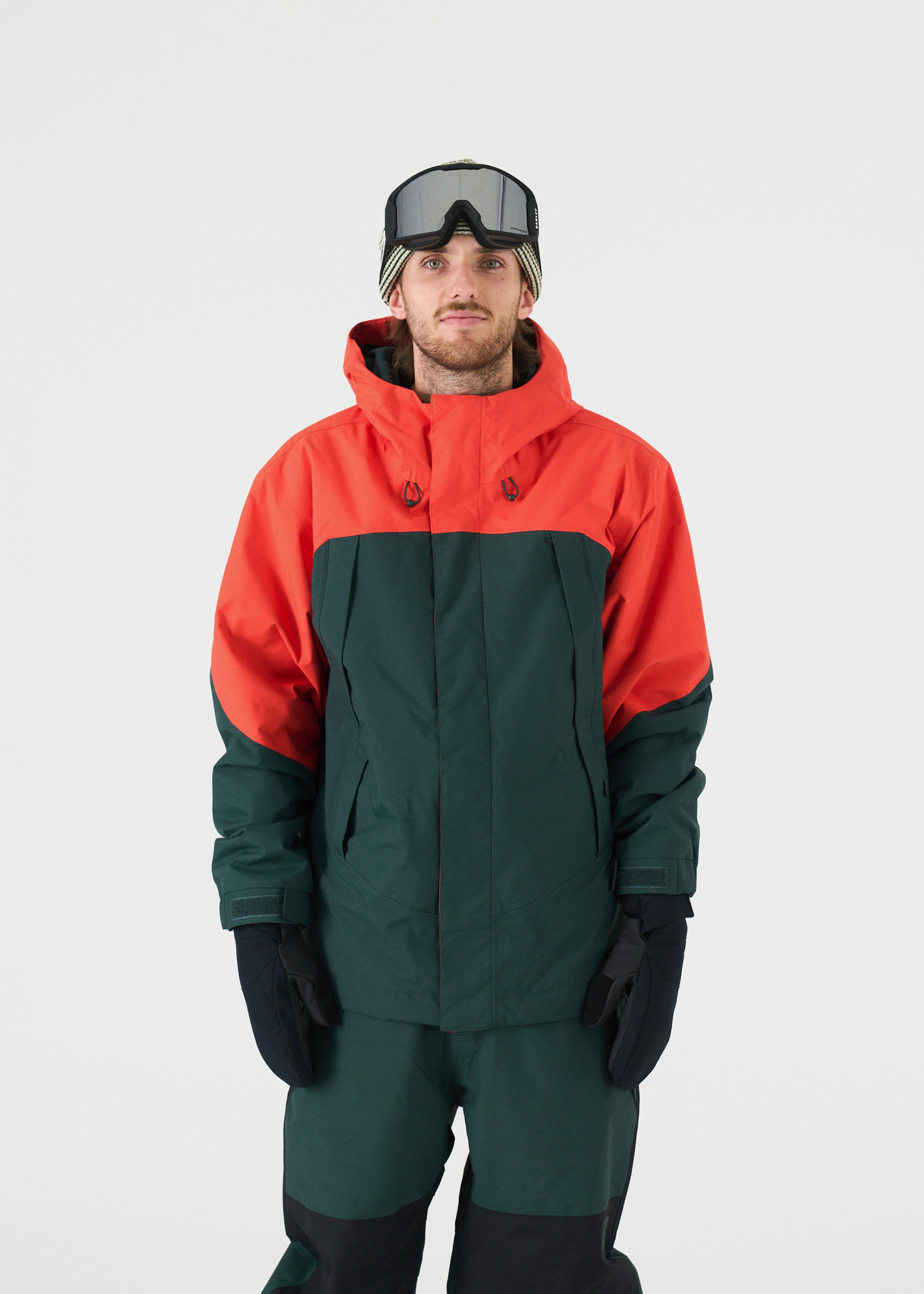 Vans スノーボードジャケット M レッド Vans スノーボードジャケット M レッド