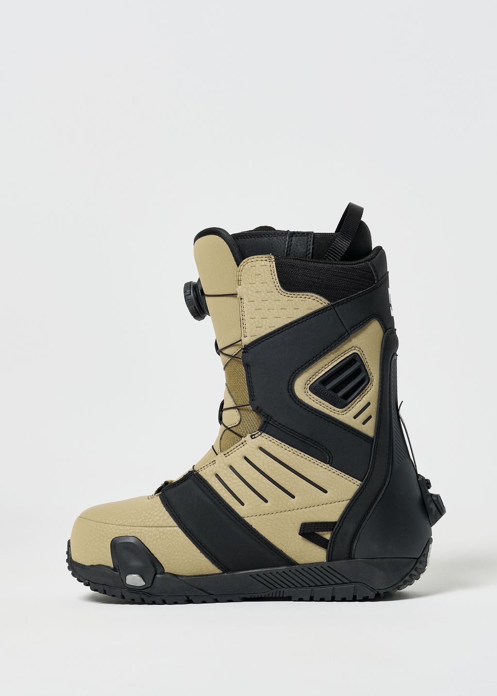 DC Judge Step On Snowboard Boots