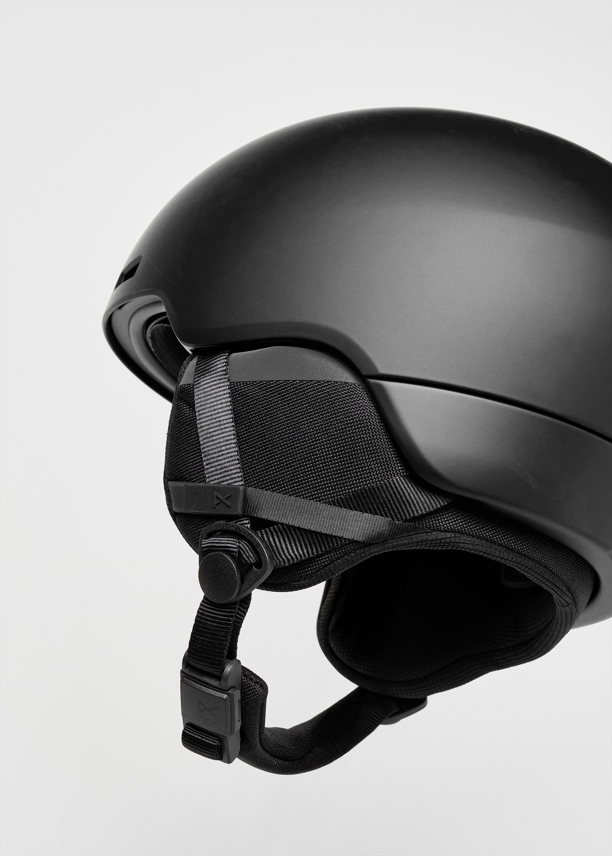 anon mens highwire snowboard helmet with brim lay back gray Men's Helmet, Gray, Small : Buy Online at Best Price in KSA The sleek Anon Logan WaveCel Men's Ski