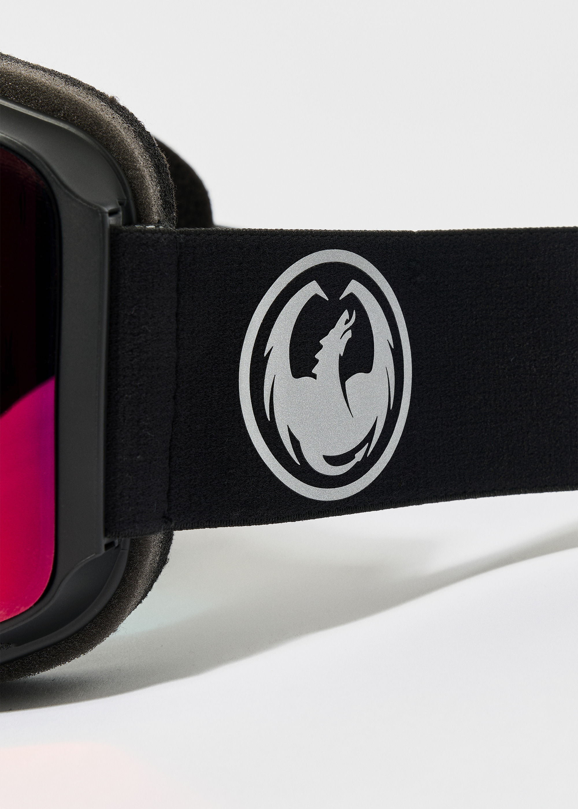 Dragon PXV Nouveau Black / Lumalens Red Ionized