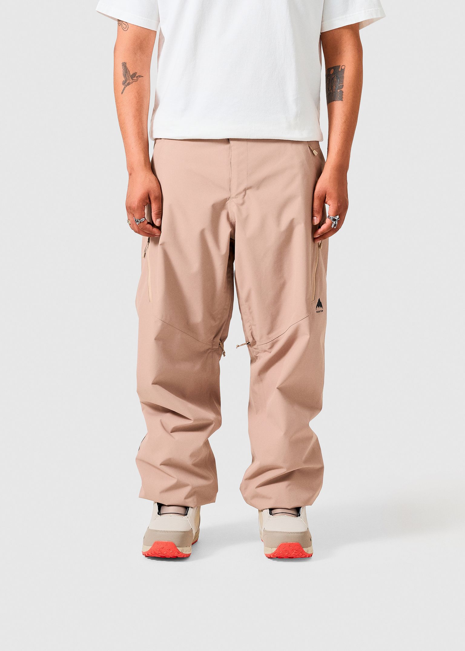 Reserve 2L Relaxed Pants image