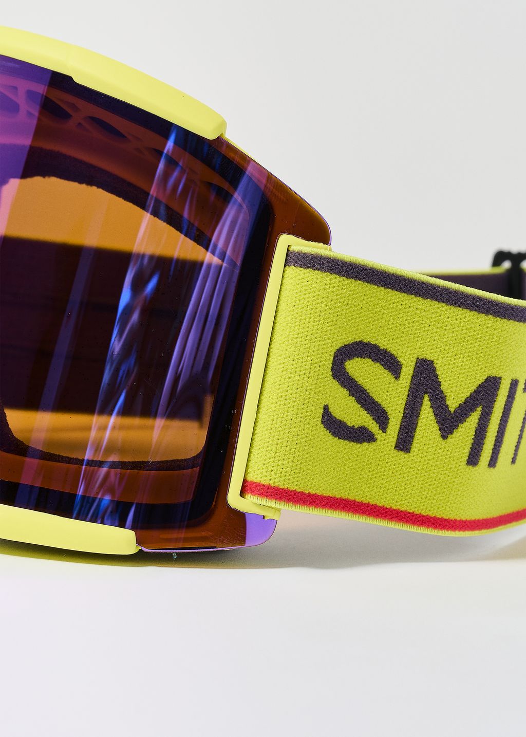 Smith Squad XL High Voltage / ChromaPop Everyday Violet Mirror Goggles